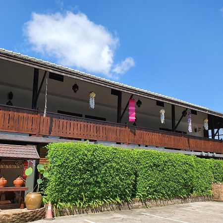 Nan Lanna Hotel Exterior photo